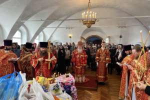 Радоницу – пасхальное поминовение усопших отметили православные христиане