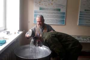 Более сотни воинов из Кяхтинского района приняли Святое Крещение и получили духовную поддержку