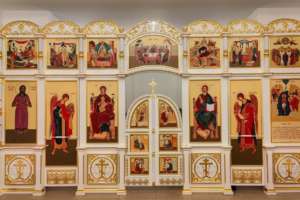 Изготовлен и установлен иконостас в Богоявленском храме с. Нижний Торей
