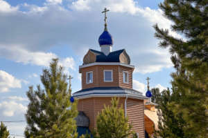 Расписание совершения богослужений в храме Преподобного Сергия Радонежского в Верхней Березовке на июнь 2023 года