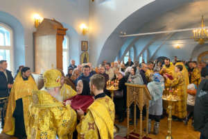 В Неделю о блудном сыне митрополит Иосиф совершил богослужения в Одигитриевском соборе