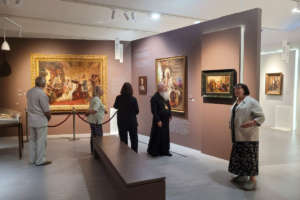 Митрополит Иосиф посетил выставки Серпуховского историко-художественного музея