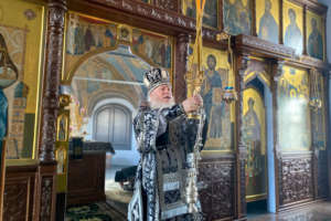 Последняя в этом году Литургия Преждеосвященных Даров была совершена в Одигитриевском соборе
