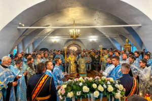 Всенощное бдение перед древней чудотворной Казанской иконой Божией Матери в Улан-Удэ